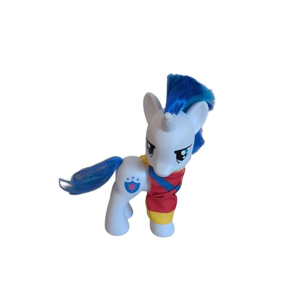 Rare MLP Prince Shining Armor My Little Pony Wedding Figure Clothes Toy - Picture 2 of 7
